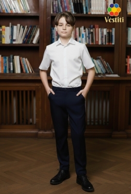 Cămaşă clasică cu mâneca scurtă, albă